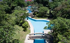 The Cakra Hotel